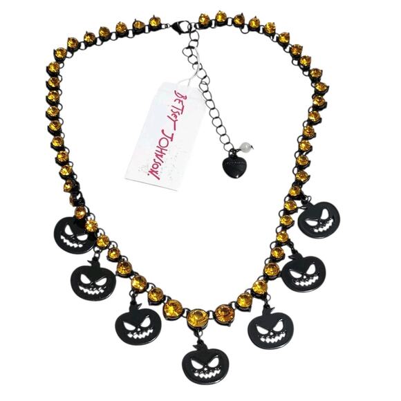 BETSEY JOHNSON HALLOWEEN PUMPKIN NECKLACE JEWELRY GOTH SPOOKY DARK WHIMSICAL - Picture 1 of 6